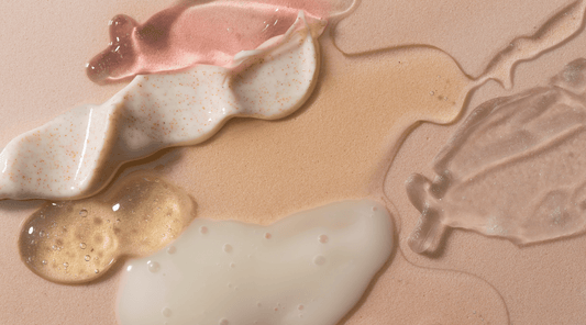 Dans quel ordre appliquer ses soins visage? La routine simple qui respecte vraiment la peau Okigaï